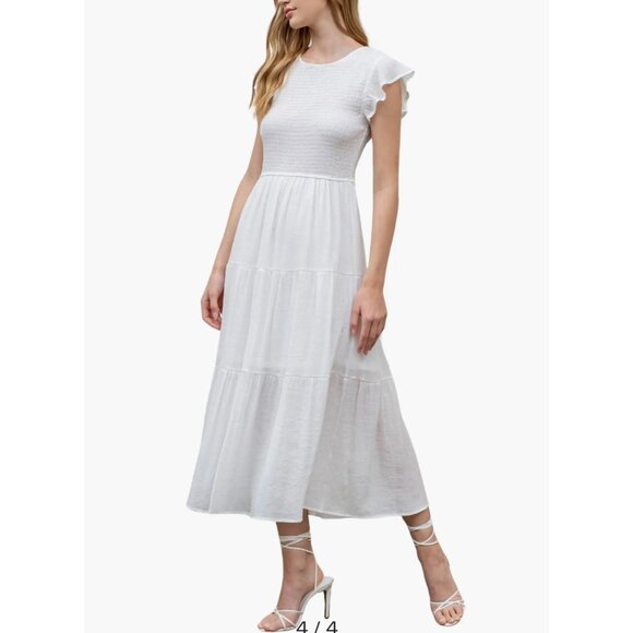 2for30💥‼️NWT‎ August Sky Womens Smocked Tiered Midi Dress White Size Medium - Picture 1 of 12